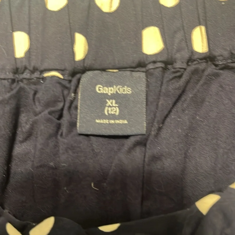 Gapkids navy blue polka dot skirt with pink crinoline size XL (12) NWOT
